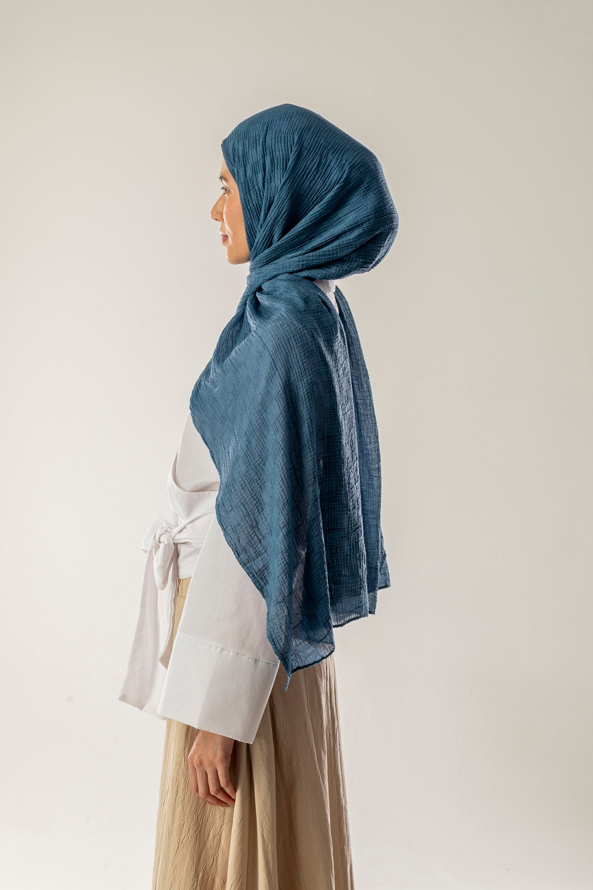 Dama Desen İndigo Müslin Şal