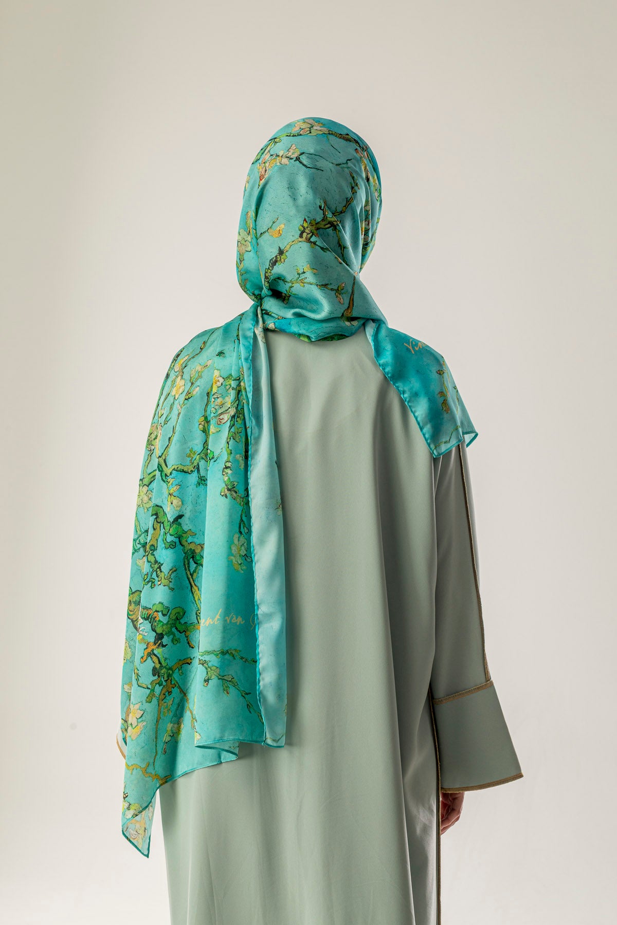 Almonde Pastel Turkuaz İpek Vual Şal