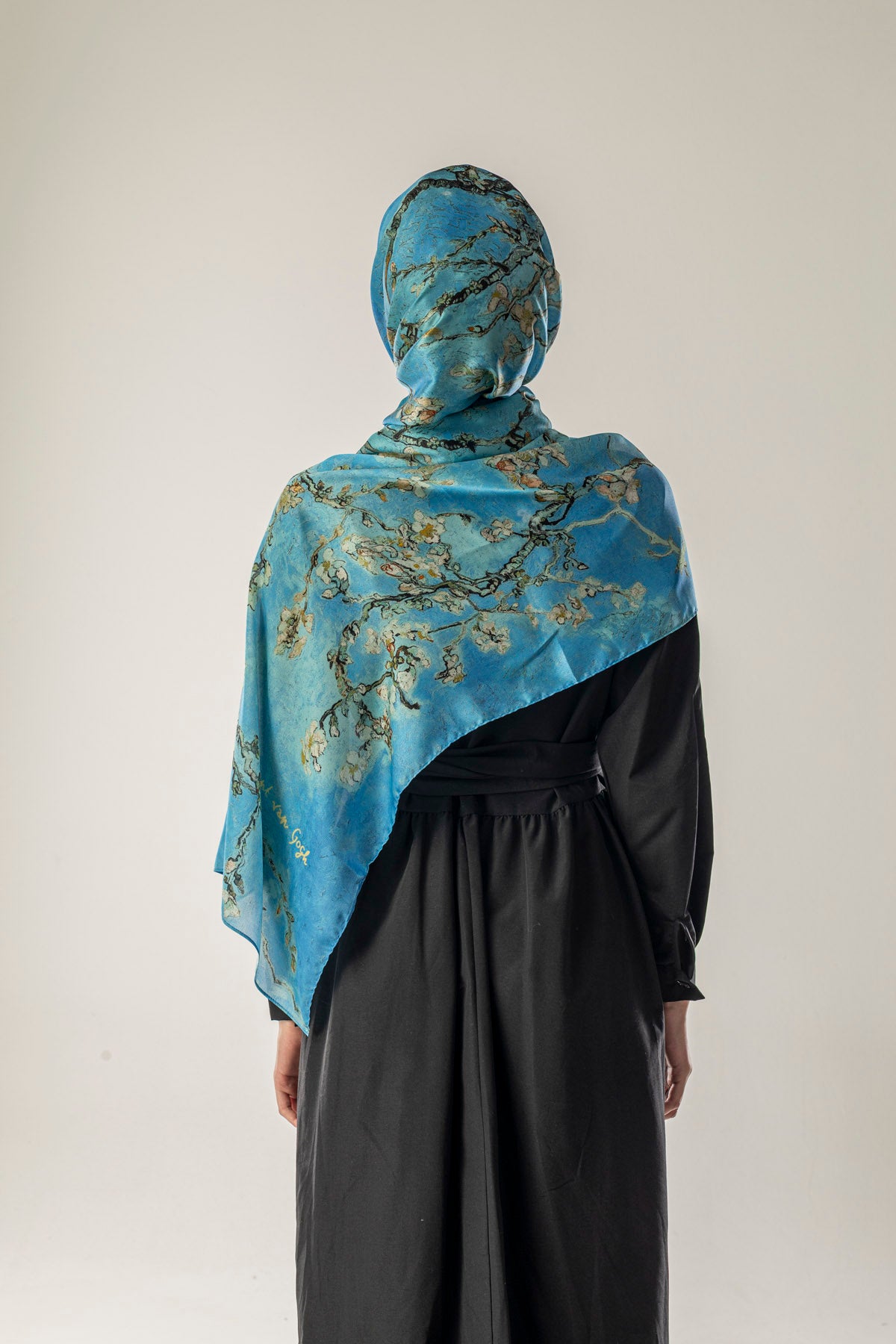 Almonde Su Mavi İpek Vual Şal