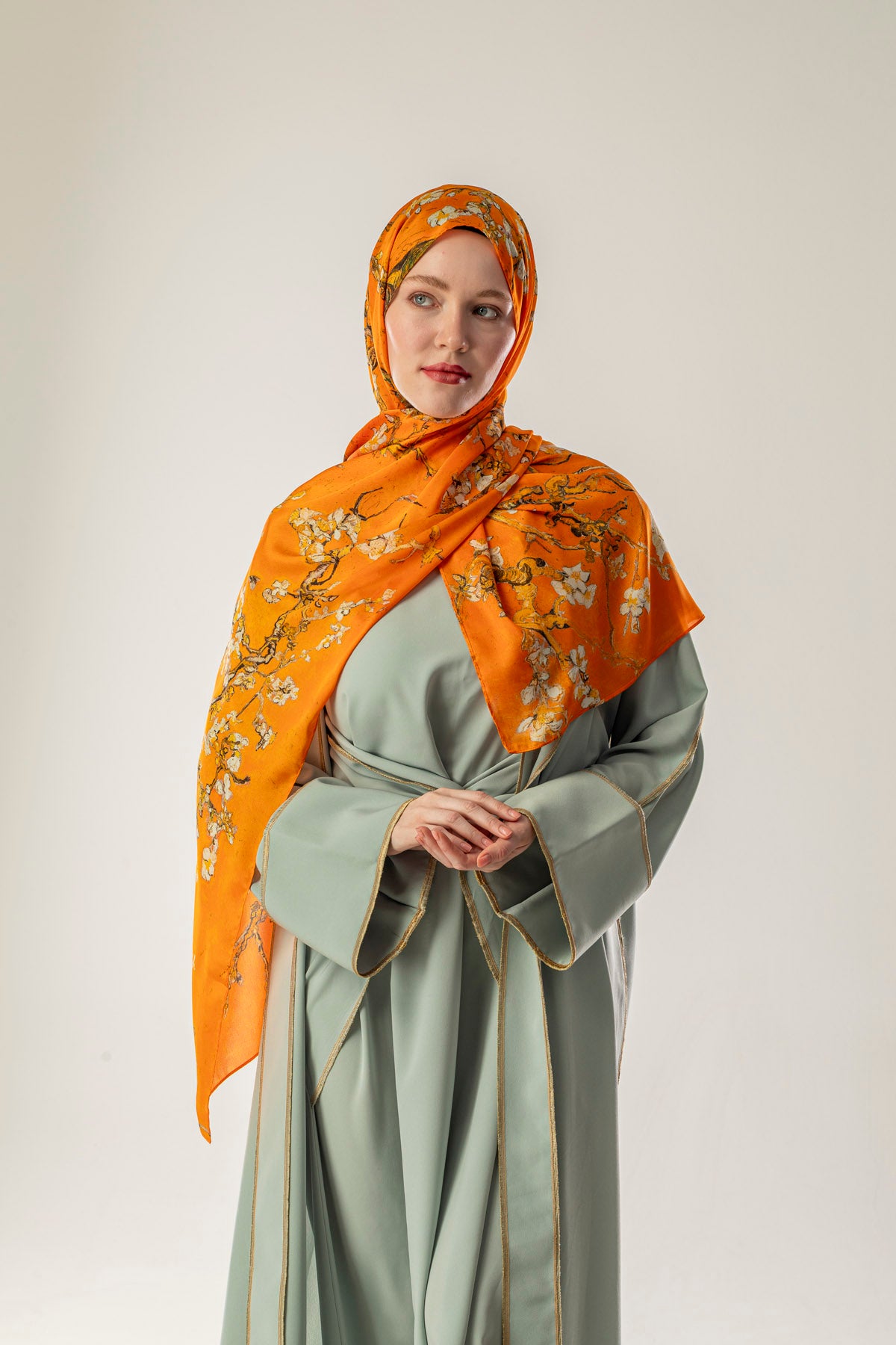 Almonde Turuncu İpek Vual Şal