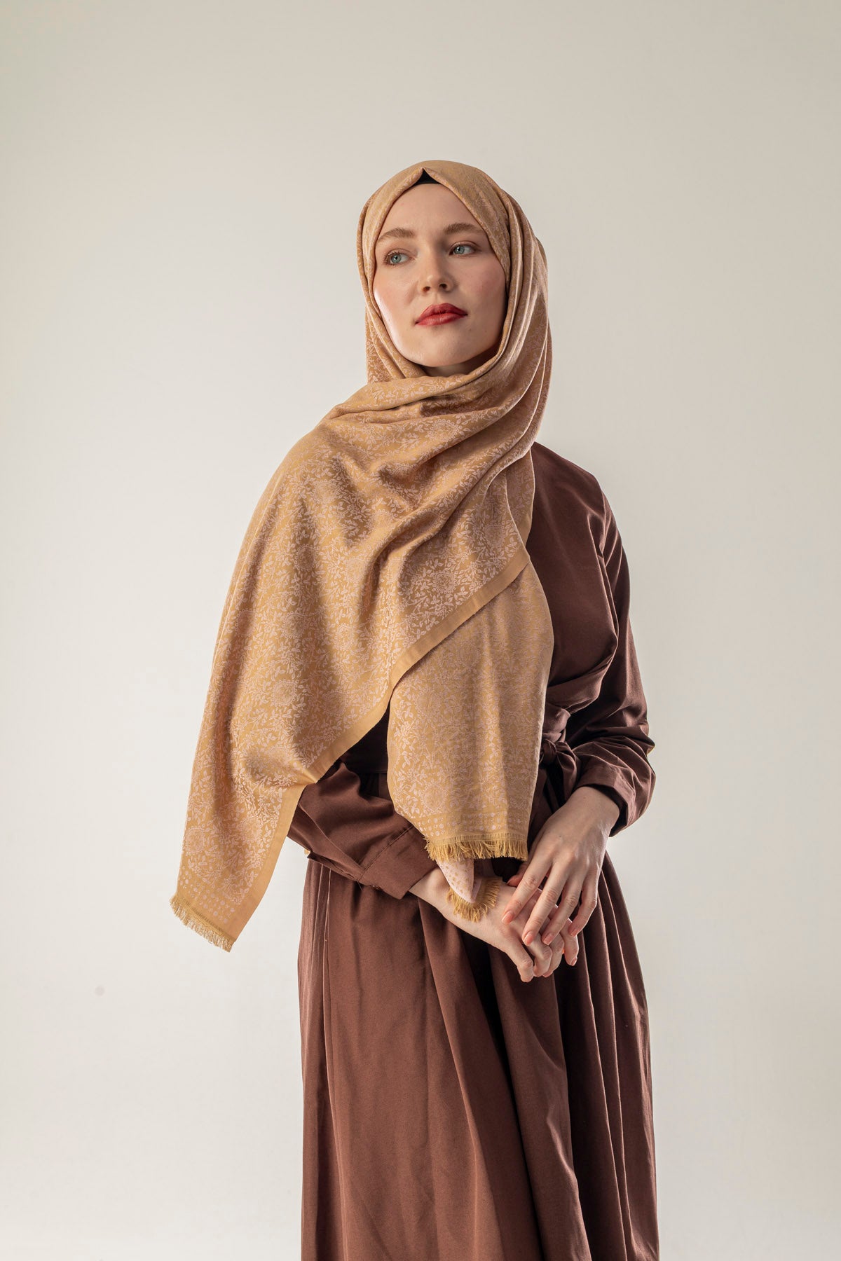 Sunlit Grain Desenli Dokuma Pamuk Şal