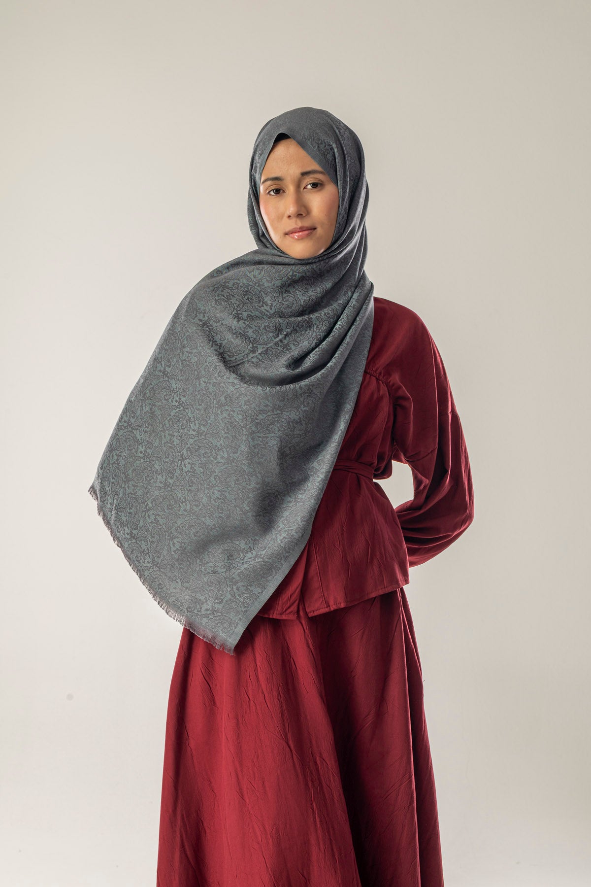 Ashen Drift Desenli Dokuma Pamuk Şal